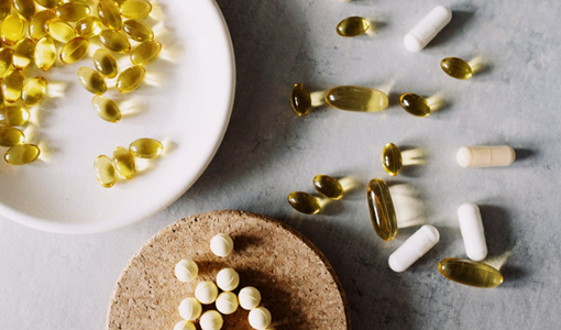 當(dāng)歲月漸緩，青島長(zhǎng)期護(hù)理醫(yī)院為您撐起一片天